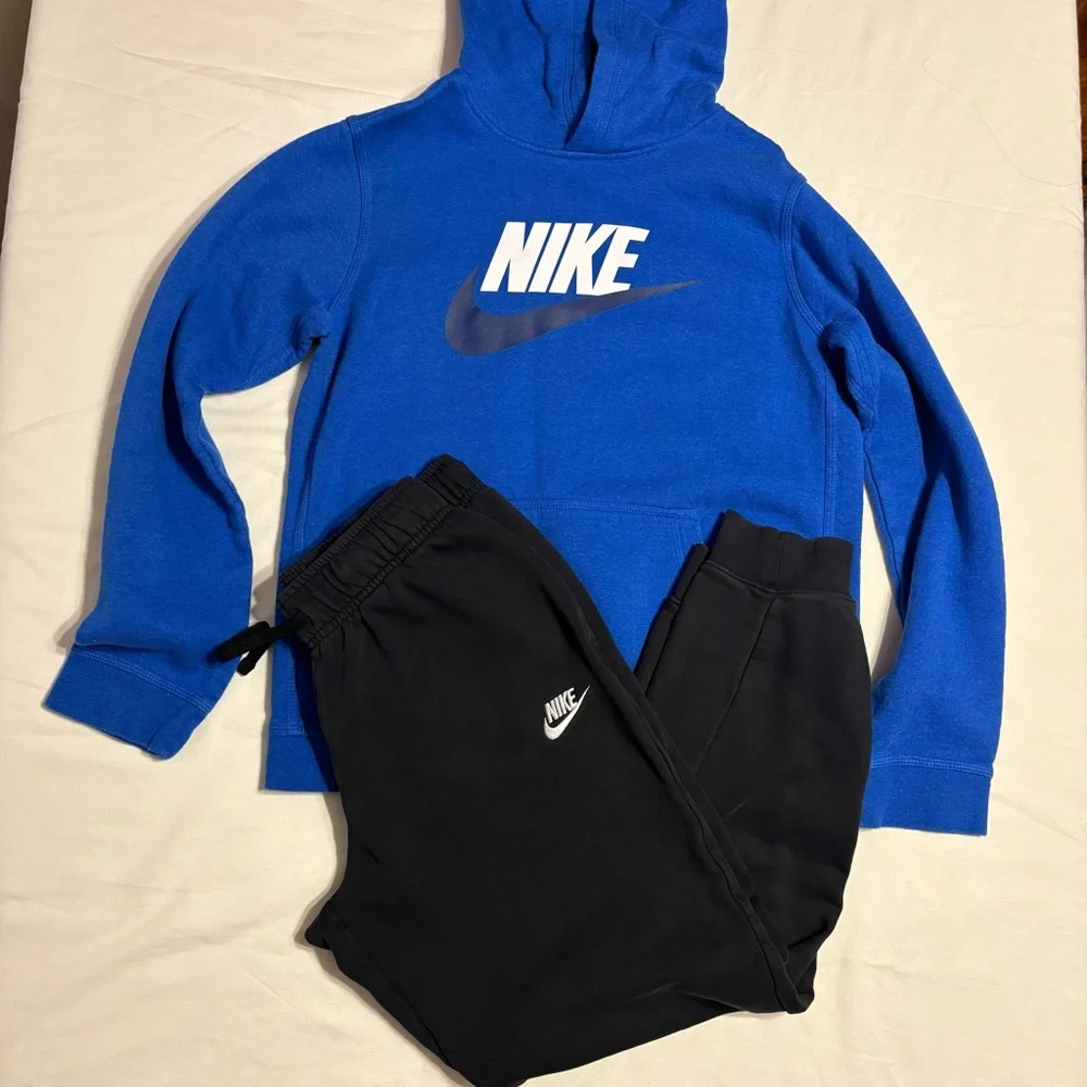 Nike Kids Royal Blue Hoodie with Black Joggers - Picture 2 of 14